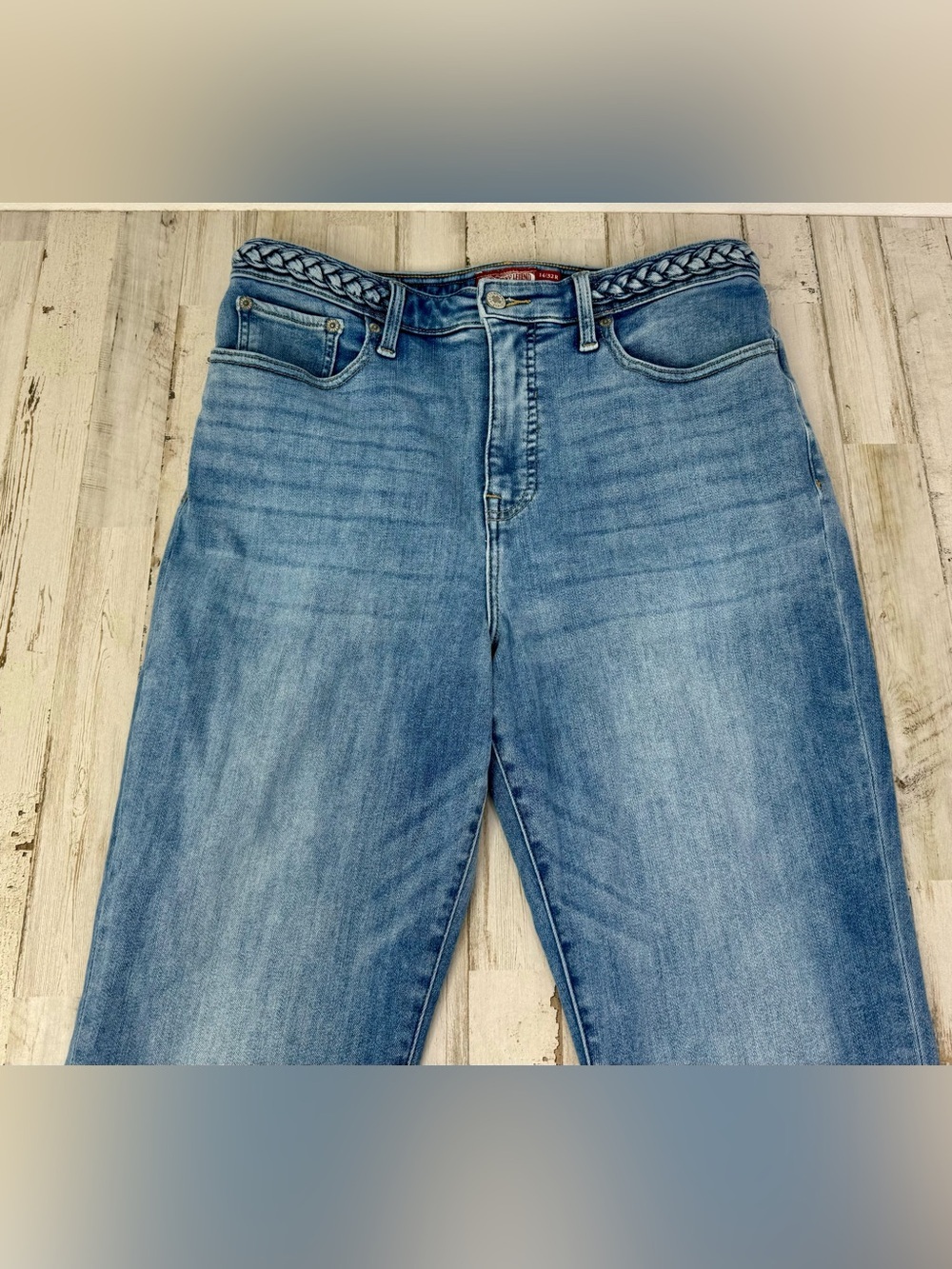 Lucky Brand Stevie High Rise Flare Jeans Womens 14/32R (32x33) Light Wash Blue - Picture 2 of 11